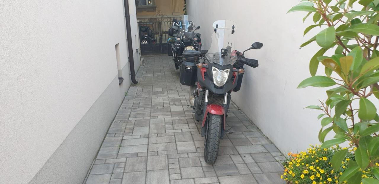 City Smart Ni Exteriör bild